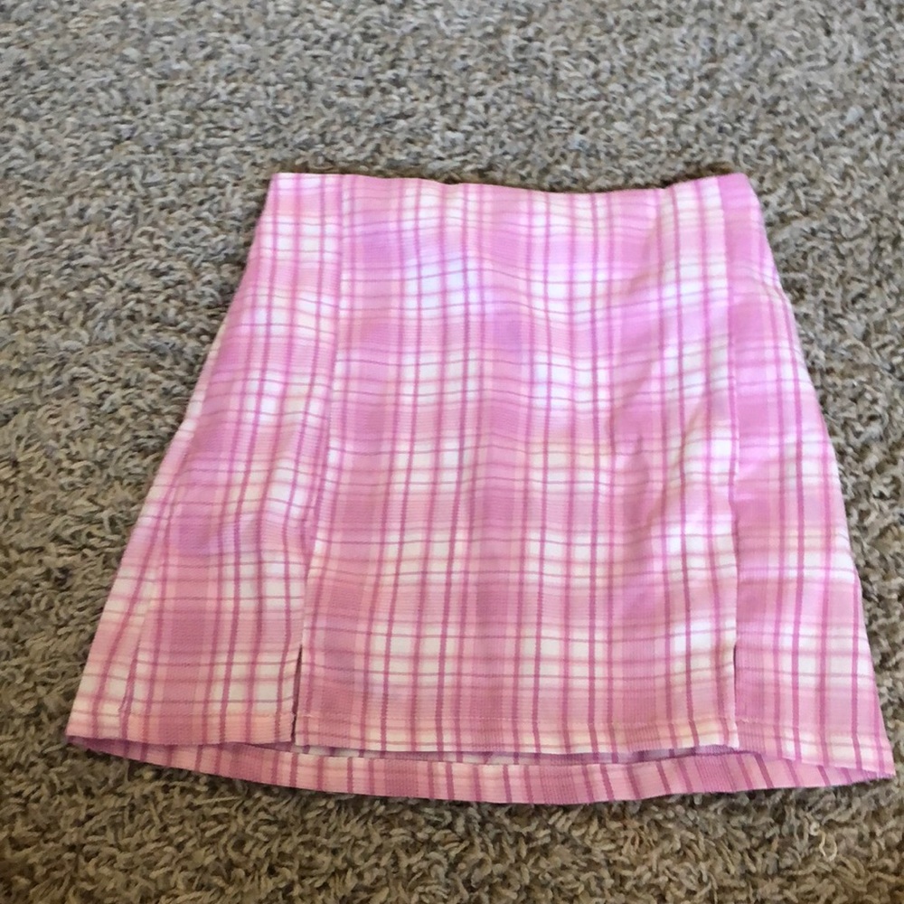 pink and white plaid mini skirt with two slits